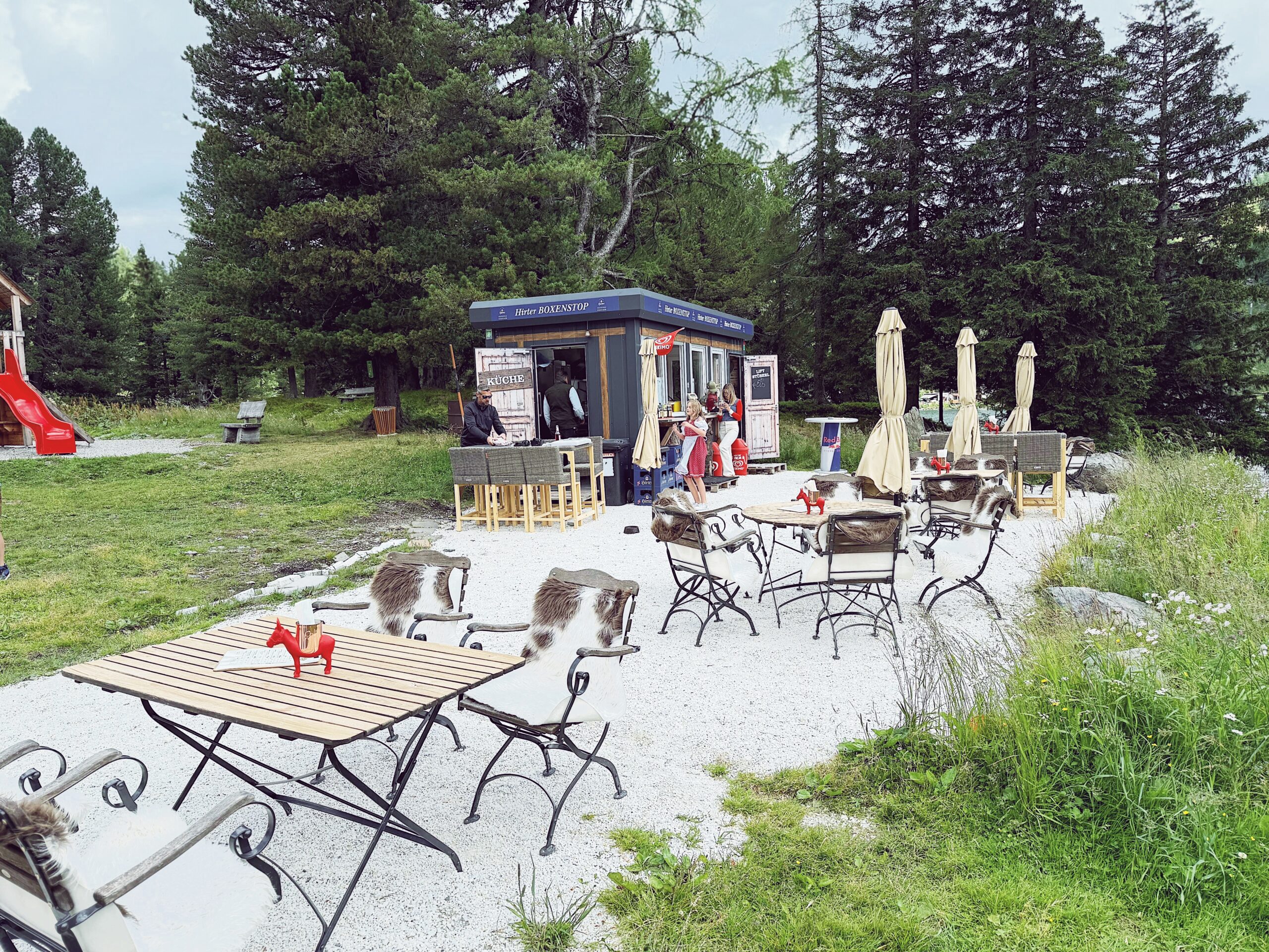 der Boxenstop mit heimischen Snacks auf der Turracher Höhe